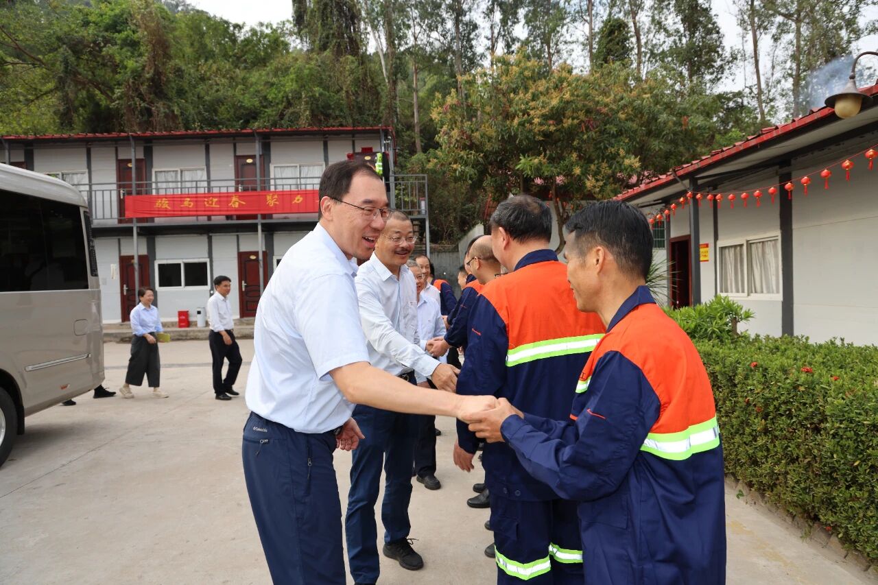 马跃新程 聚力奋进 南宫28NG相信品牌力量举行新春走访运动