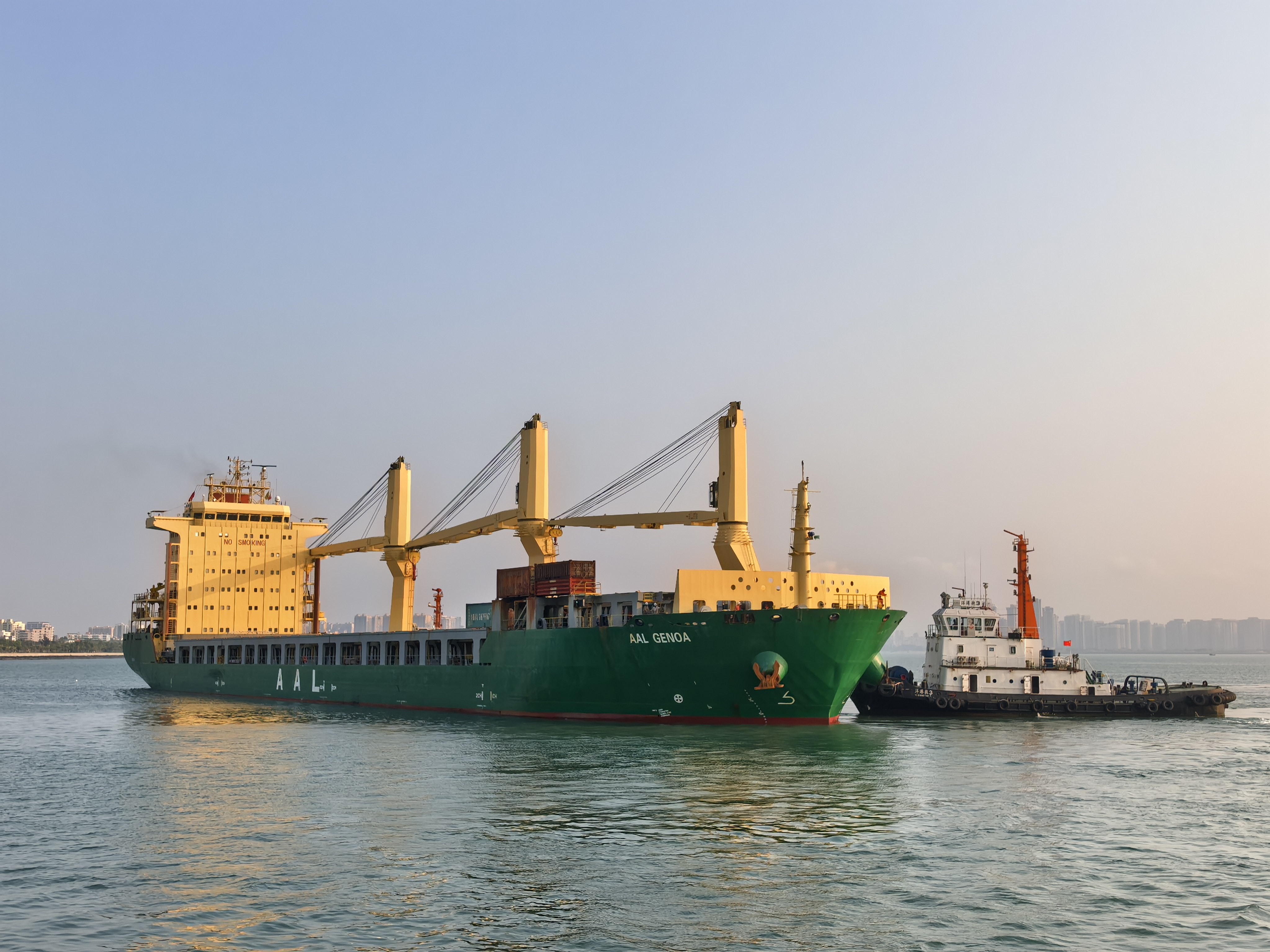 布谷尼锂矿第二批锂精矿抵琼 南宫28NG相信品牌力量新能源工业链高效运转